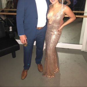 Gold Sequin Dress 💛